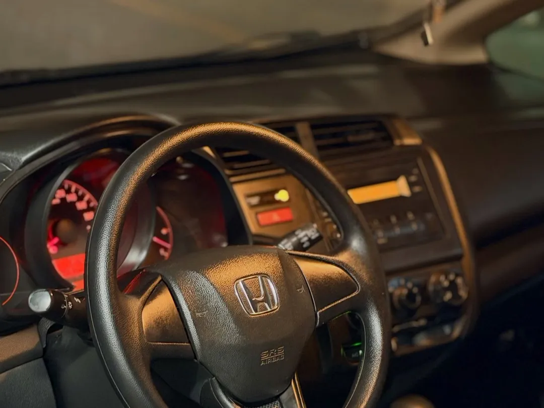 Honda Fit 2015, foto 5 de 7